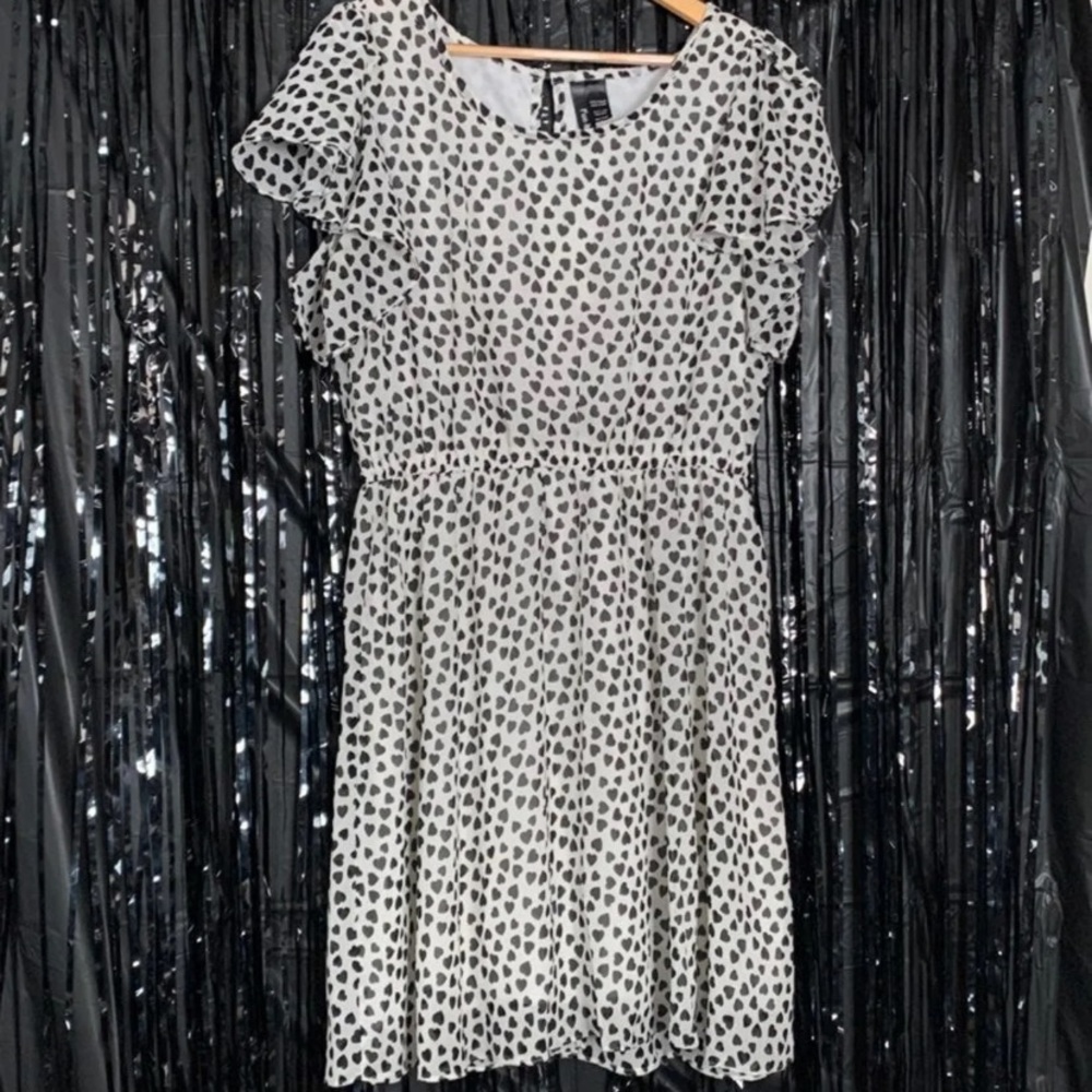 Fun & Flirt White Dress with Black Hearts